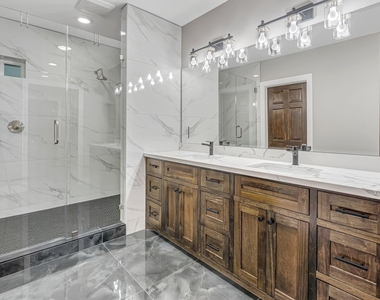 430 N Hutcheson Street - Photo Thumbnail 18