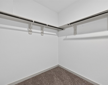 3530 Terrace Landing Ct - Photo Thumbnail 29