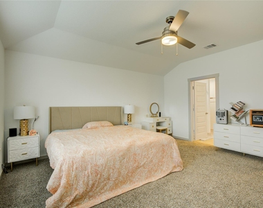 3530 Terrace Landing Ct - Photo Thumbnail 16