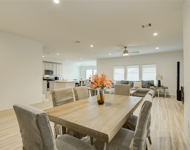 3530 Terrace Landing Ct - Photo Thumbnail 12