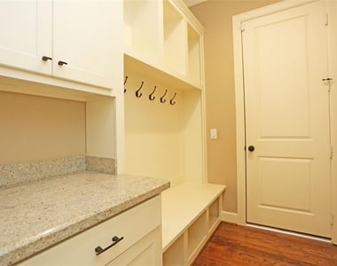1611 Wakefield Drive - Photo Thumbnail 25