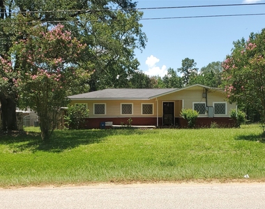 12021 Old Montgomery Road - Photo Thumbnail 3