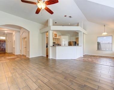 10622 Lonesome Dove Trail - Photo Thumbnail 5
