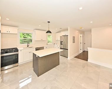190 Madison - Photo Thumbnail 1