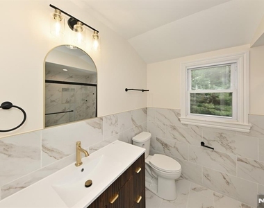 190 Madison - Photo Thumbnail 12
