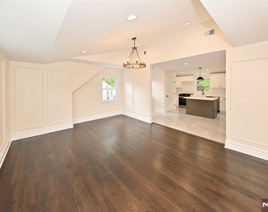 190 Madison - Photo Thumbnail 2