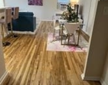 280-320 Oak - Photo Thumbnail 5