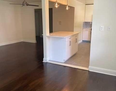 280-320 Oak - Photo Thumbnail 5