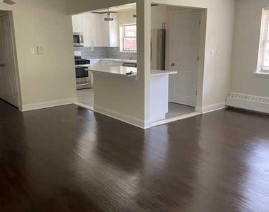 280-320 Oak - Photo Thumbnail 2