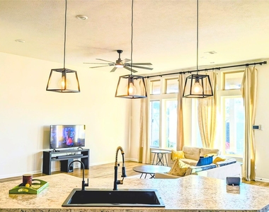 1438 Wheatley Hill Lane - Photo Thumbnail 6