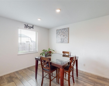 31415 Whitcombe Summit Way - Photo Thumbnail 12