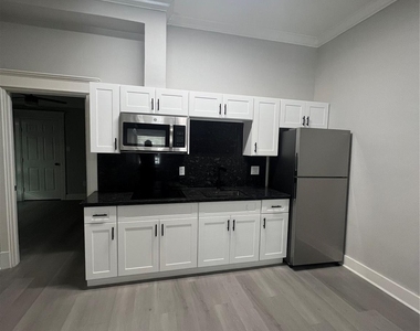 220 Redan Street - Photo Thumbnail 4