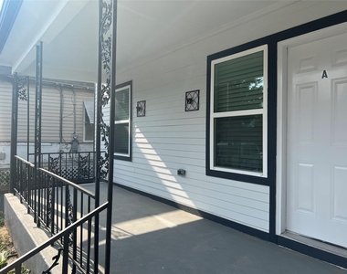 220 Redan Street - Photo Thumbnail 3