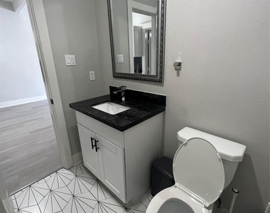 220 Redan Street - Photo Thumbnail 12