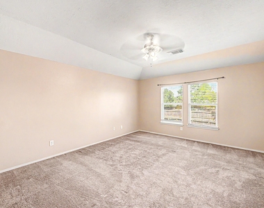 18114 Sorrell Oaks Lane - Photo Thumbnail 19