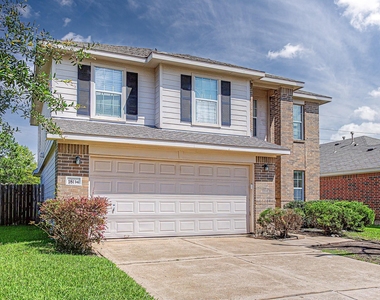 18114 Sorrell Oaks Lane - Photo Thumbnail 2