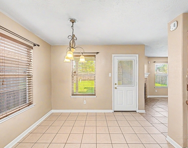 18114 Sorrell Oaks Lane - Photo Thumbnail 14
