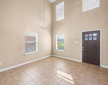 18114 Sorrell Oaks Lane - Photo Thumbnail 6