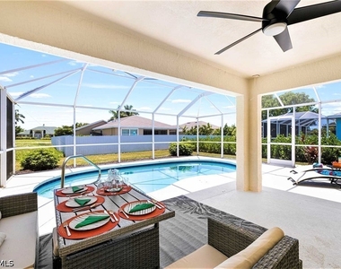 2122 Sw 25th Street - Photo Thumbnail 1