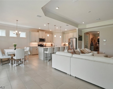 28165 Captiva Shell Loop - Photo Thumbnail 7