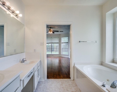 14830 Buckskin Bridge Court - Photo Thumbnail 13
