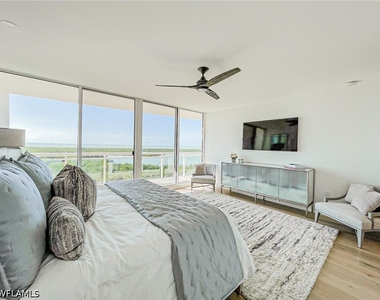 13925 Old Coast Road - Photo Thumbnail 15