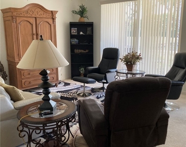 2855 Cypress Trace Circle - Photo Thumbnail 7