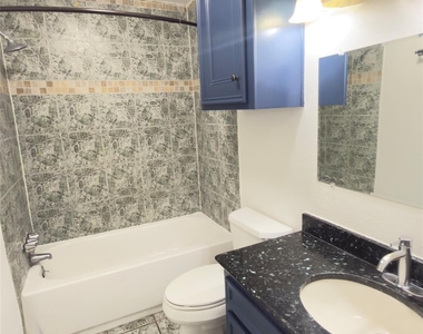 8719 Beau Monde Drive - Photo Thumbnail 10