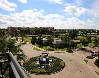 1035 3rd Avenue S - Photo Thumbnail 40