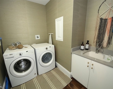 1035 3rd Avenue S - Photo Thumbnail 32
