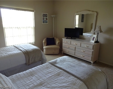 104 Siena Way - Photo Thumbnail 15