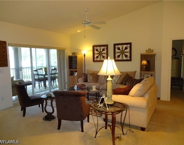 104 Siena Way - Photo Thumbnail 3
