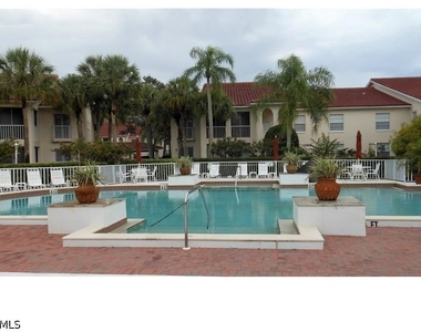 104 Siena Way - Photo Thumbnail 18