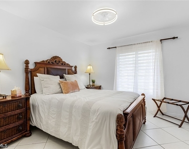 760 Wiggins Lake Drive - Photo Thumbnail 11