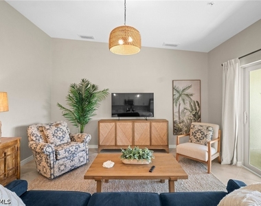 15195 Bluffton Lane - Photo Thumbnail 8