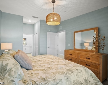 15195 Bluffton Lane - Photo Thumbnail 23