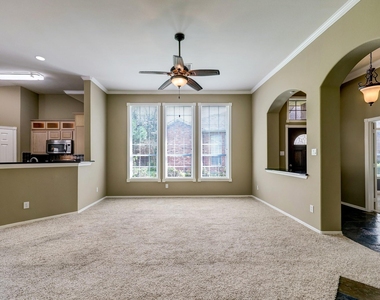 18618 Jaya Loch Court - Photo Thumbnail 6