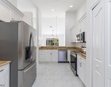 5446 Whitten Drive - Photo Thumbnail 15