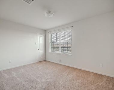 346 Apache Field Lane - Photo Thumbnail 32