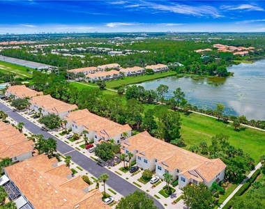 880 Hampton Circle - Photo Thumbnail 1