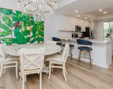 5445 Double Eagle Circle - Photo Thumbnail 6
