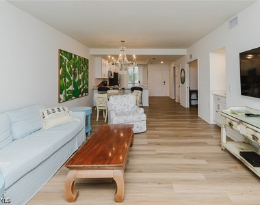 5445 Double Eagle Circle - Photo Thumbnail 10