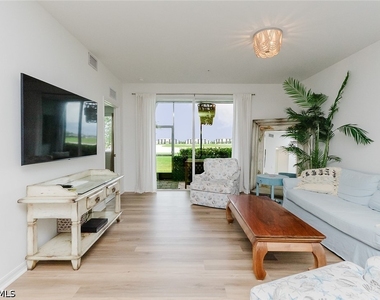 5445 Double Eagle Circle - Photo Thumbnail 9