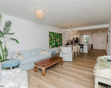 5445 Double Eagle Circle - Photo Thumbnail 12