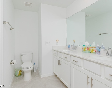 5445 Double Eagle Circle - Photo Thumbnail 21
