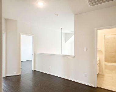 23610 Carducci Drive - Photo Thumbnail 25