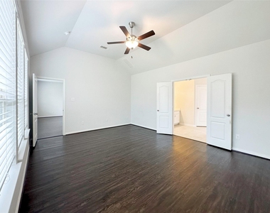 23610 Carducci Drive - Photo Thumbnail 18