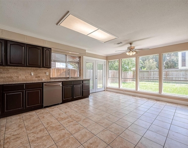 5023 Whispering Falls Drive - Photo Thumbnail 15
