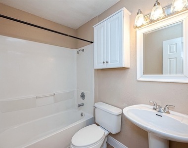 5023 Whispering Falls Drive - Photo Thumbnail 24