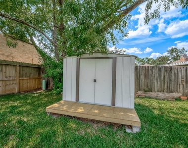 5023 Whispering Falls Drive - Photo Thumbnail 46